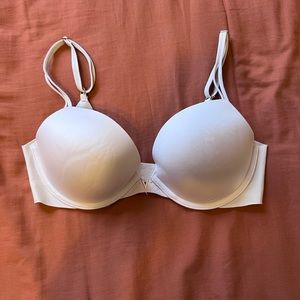 Victoria’s Secret sexy illusions push-up bra